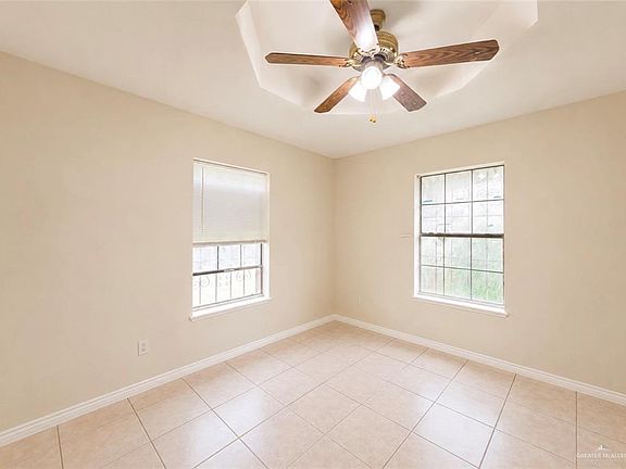 5th image of 1107 Blake St