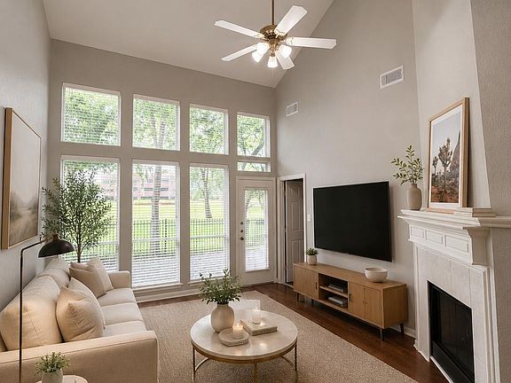 5th image of 2219 Ridge Wood Ln