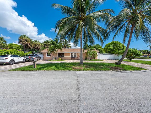 2nd image of 3019 Indian Trail