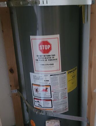 4th image of 530 Lincoln St