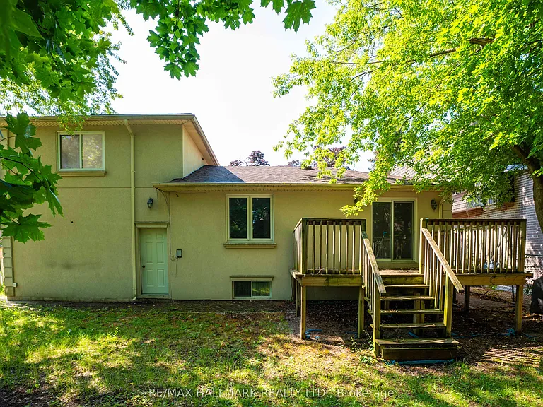 343 Elmwood Ave #MAIN — Photo 31