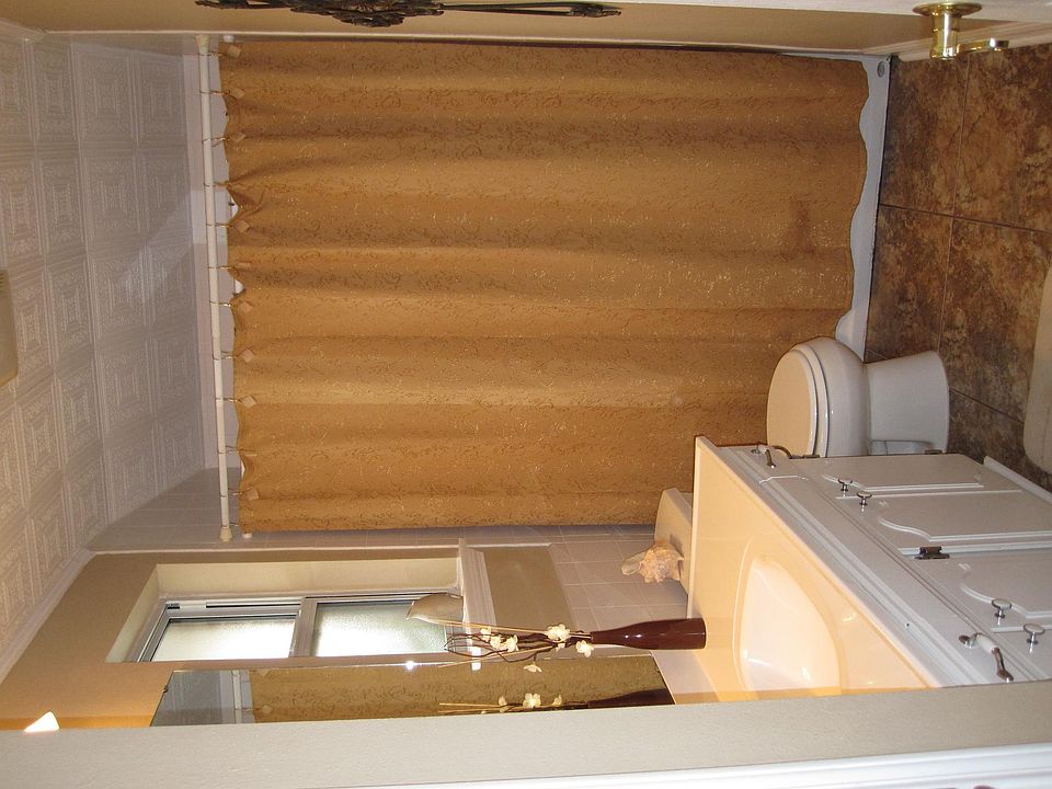 1st image of 17 Antigua Dr
