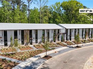 657 5th St, Fayetteville, GA 30214