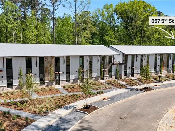 657 5th St, Fayetteville, GA 30214