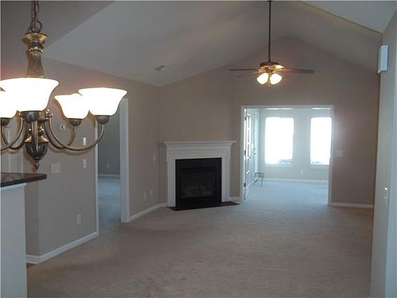 5th image of 503 Browns Ln #825