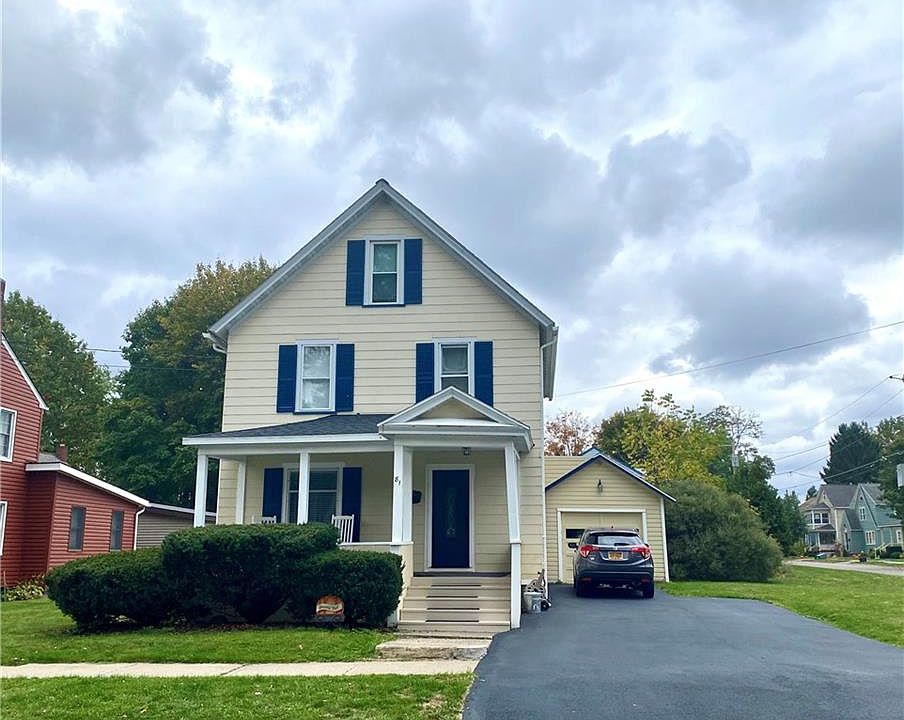 1st image of 81 Evergreen St