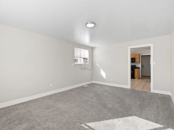 5th image of 102 W Angelo Ave #102