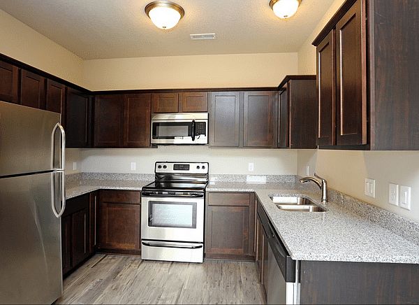 1st image of 1201 NE Windsor Dr #9600258