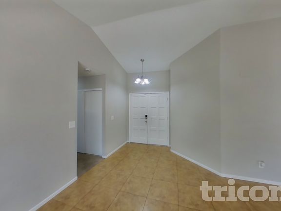 3rd image of 1648 Trish Ln