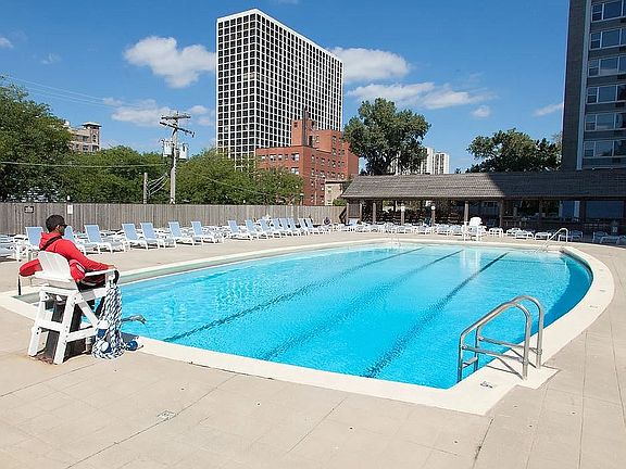 3rd image of 4250 N Marine Dr APT 2914