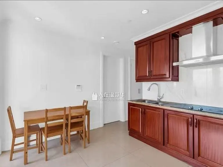 1327 Chartwell Dr #SECONDARY — Photo 4