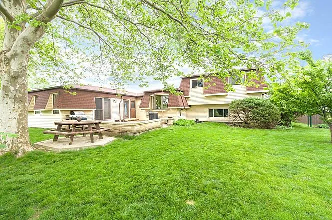 1617 Slade Ave — Photo 28