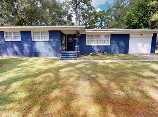 1910 Sullivan Dr, Dothan, AL 36303