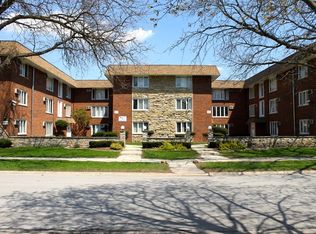 12553 S Alpine Dr APT 11, Alsip, IL 60803