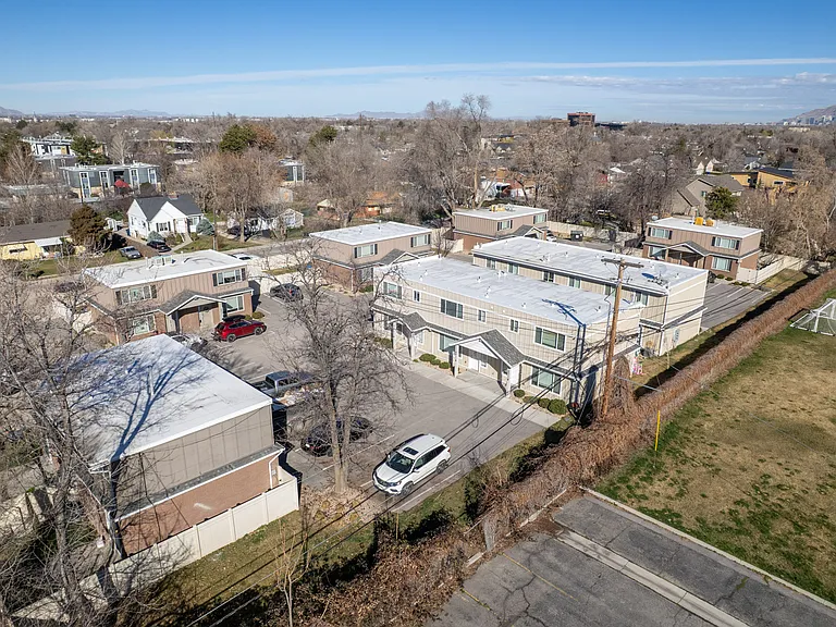 4411 S Garden Dr #D — Photo 22
