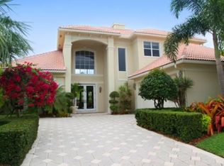 125 Pembroke Dr, Palm Beach Gardens, FL 33418