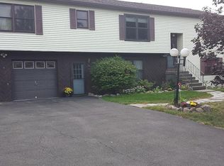 18 Harvest Way, Waterford, NY 12188
