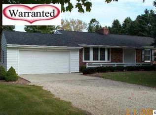 8029 Clark Rd, Bath, MI 48808