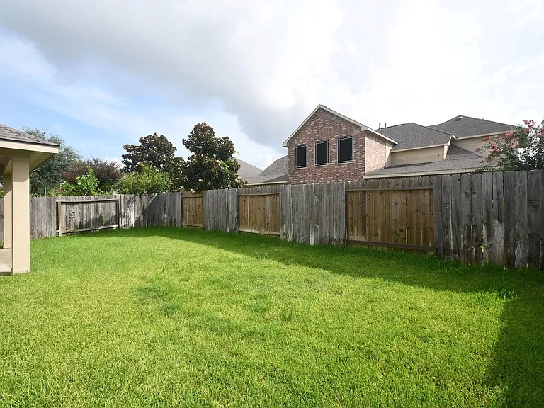 25038 Tancy Ranch Ct — Photo 41