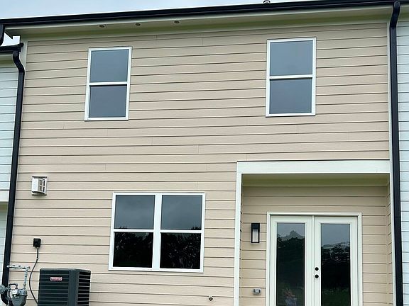 2nd image of 23 Crest Dr #3