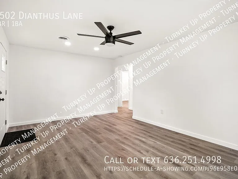 8502 Dianthus Ln — Photo 11