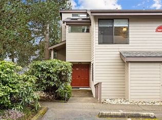 15224 Sunwood Blvd #I21, Seattle, WA 98188