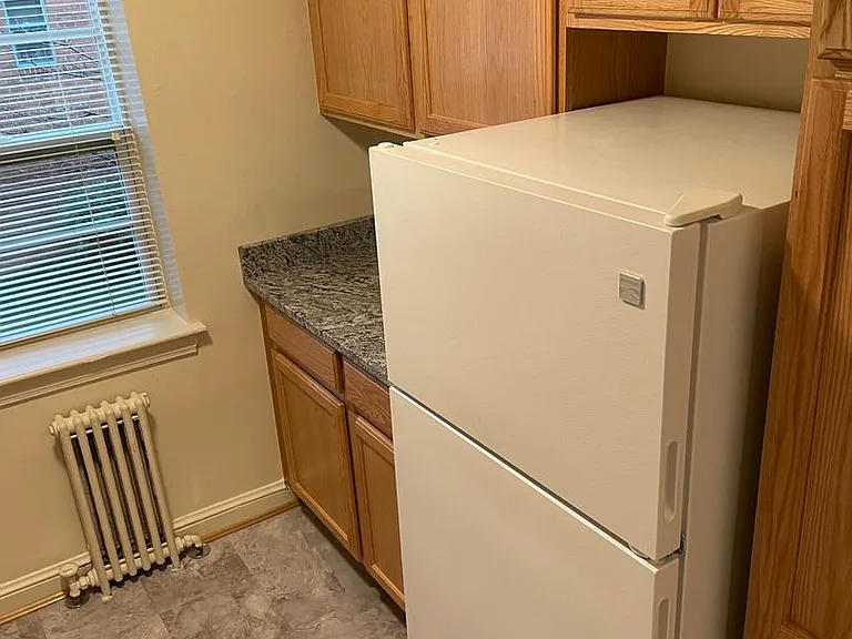Wakefield Manor Apartments — Photo 11