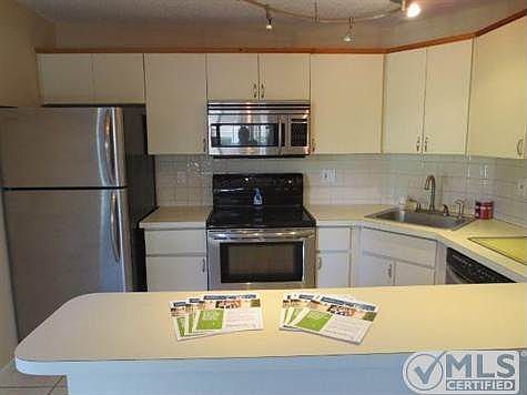 5th image of 4379 Willow Pond Rd APT A