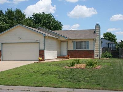 1706 N Socora St, Wichita, KS, 67212
