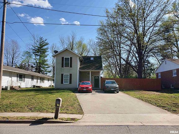 2nd image of 1213 W Schwartz St