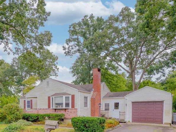 2 Fernwood Avenue, Enfield, CT 06082