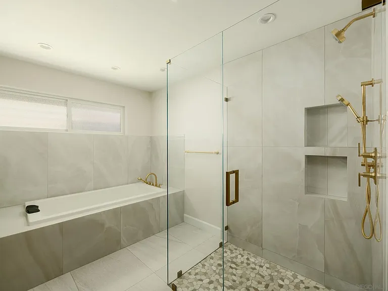 5503 Linda Rosa Ave — Photo 12