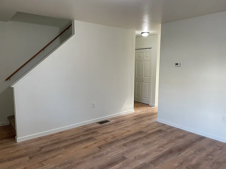 616 Lower St — Photo 7