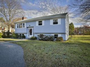 30 Dell Dr, Wilmington, MA 01887