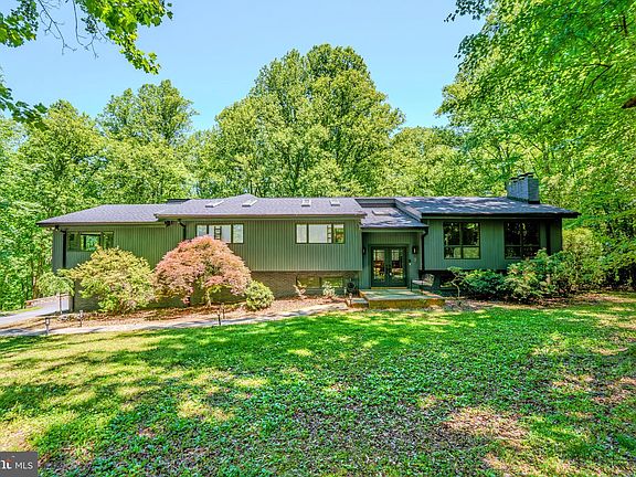 2nd image of 10808 Nicholsridge Rd