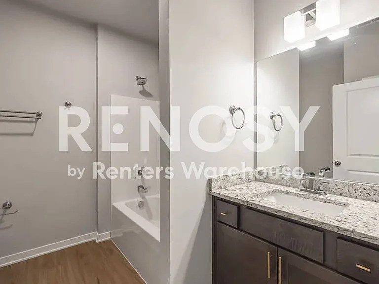 3656 NE Marissa Ln — Photo 13