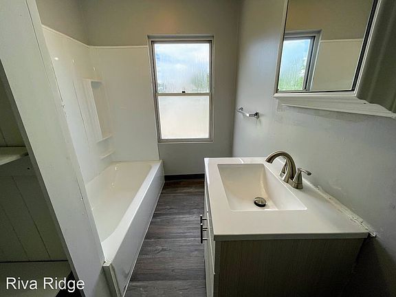 4th image of 117 Crawford Ave #11411528
