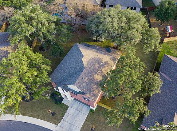 3rd image of 8422 Noella Way