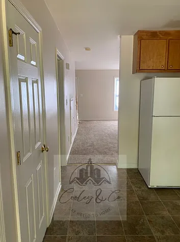 110 Anna St #9 — Photo 3