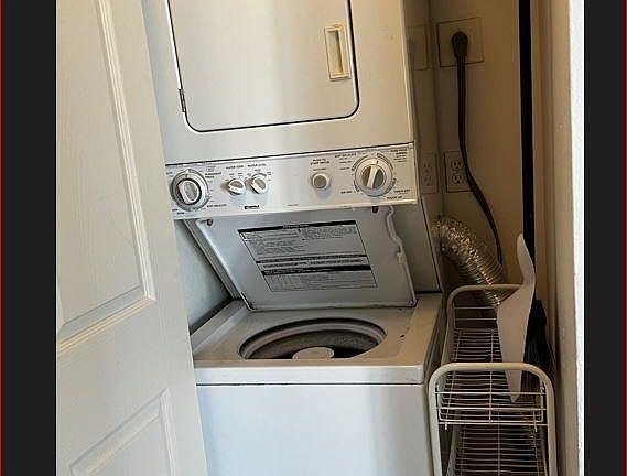 5th image of 2481 S Xanadu Way Unit C