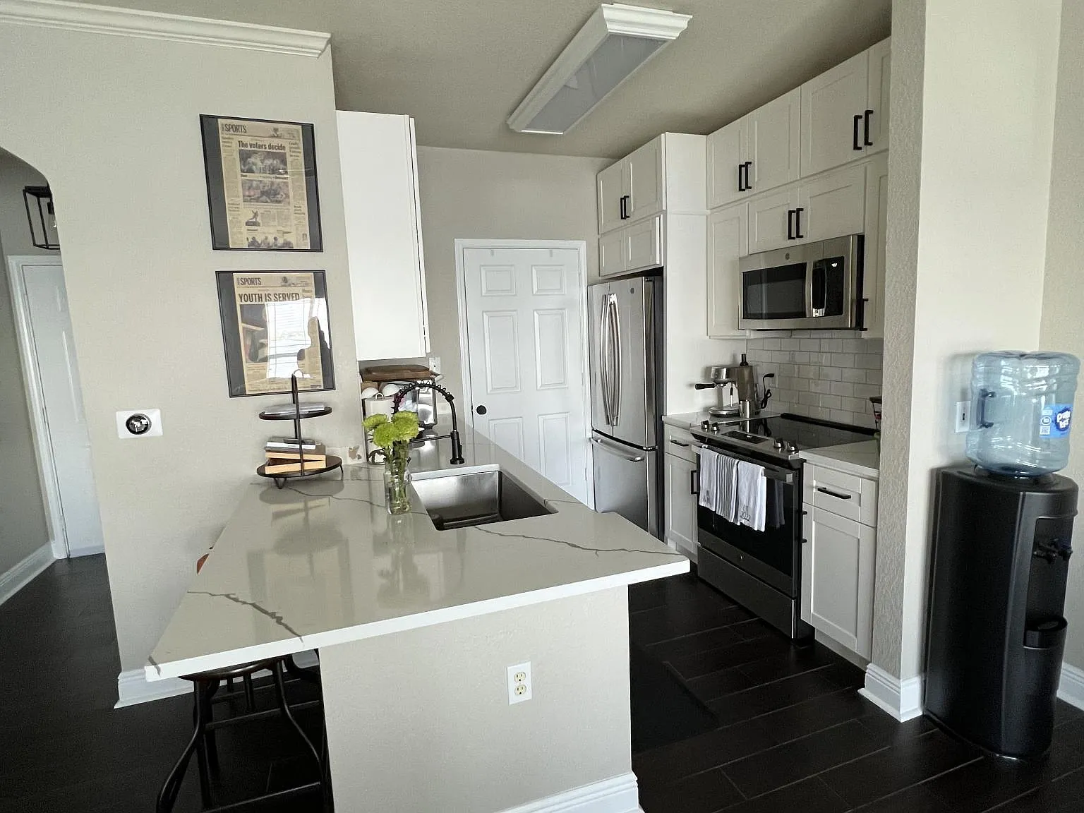 2 bed, 1009 sqft, $2,600 — Photo 4