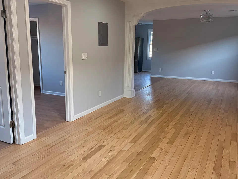 140-142 Jefferson St #3