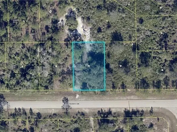 1817 Mayberry Dr, Lehigh Acres, FL 33972