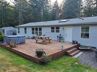 73 E Bucktail Vw, Belfair, WA 98528
