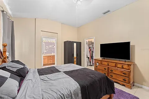 11328 Bridge Pine Dr — Photo 16