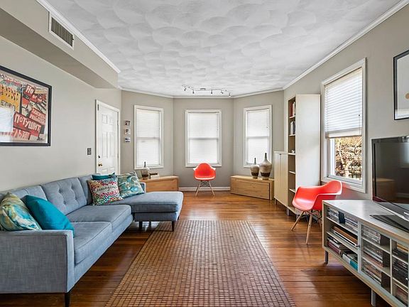 2nd image of 57 Olney St #2
