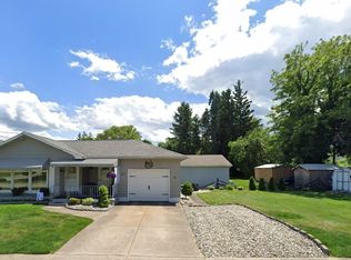 1945 W 27th St, Erie, PA 16508