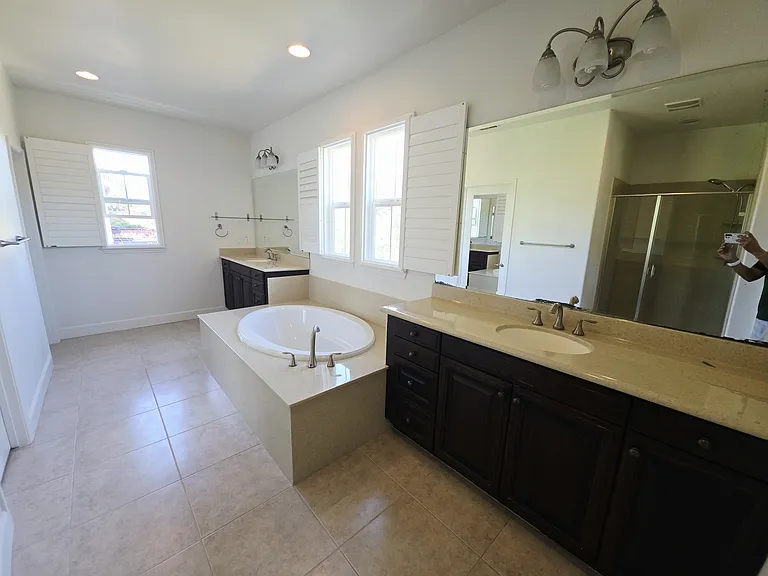 4887 Thorndike Ln — Photo 33