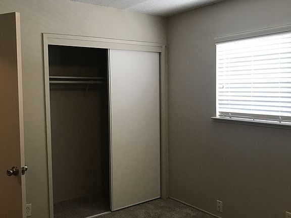 3rd image of 3742 4th Ave APT 08