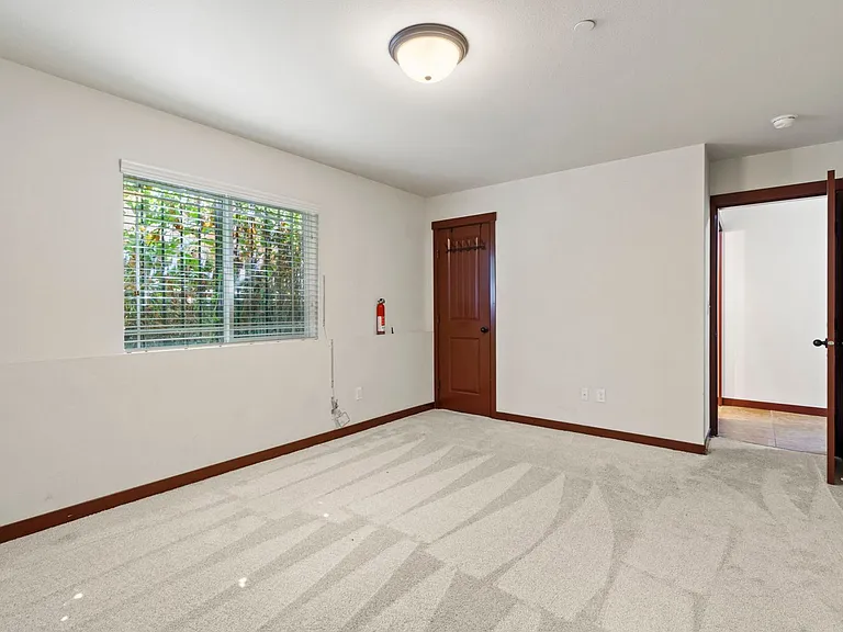 Beautiful Townhomes — Photo 14